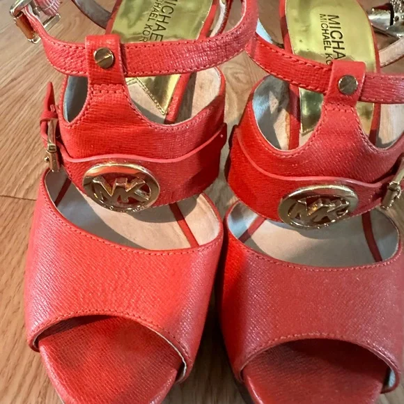 Michael Kors heels - Picture 10 of 13